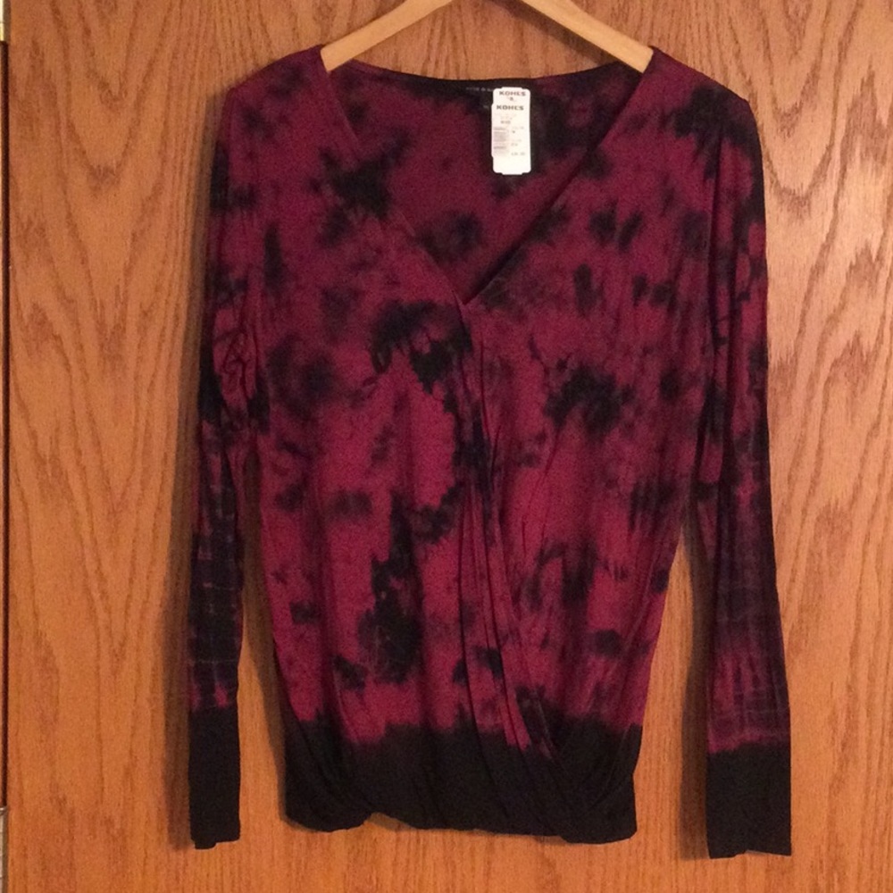 Rock & Republic Tye Dye Long Sleeve V-Neck Top​